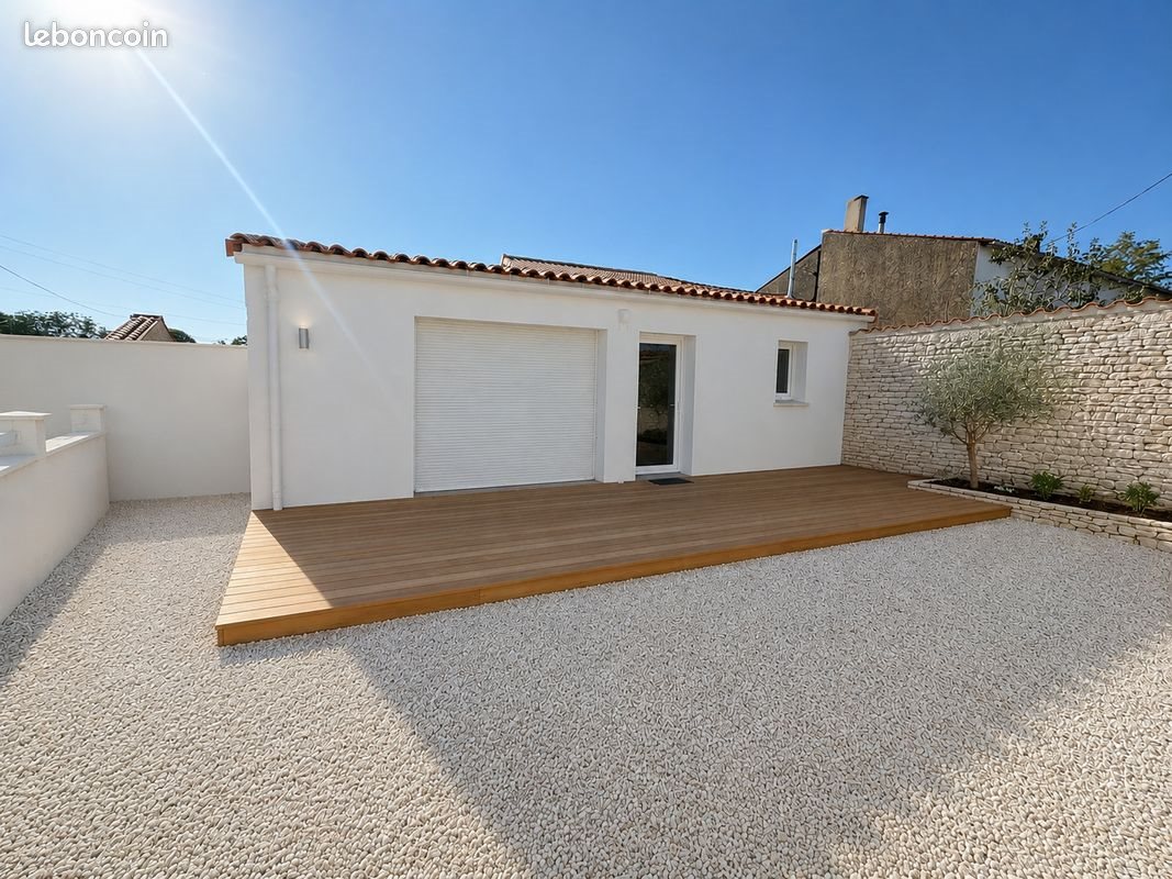 Maison à louer, 60m², Benon