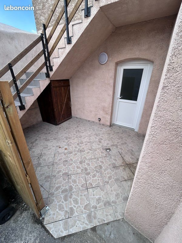 Appartement à louer, 40m², Saint-Jean-Bonnefonds