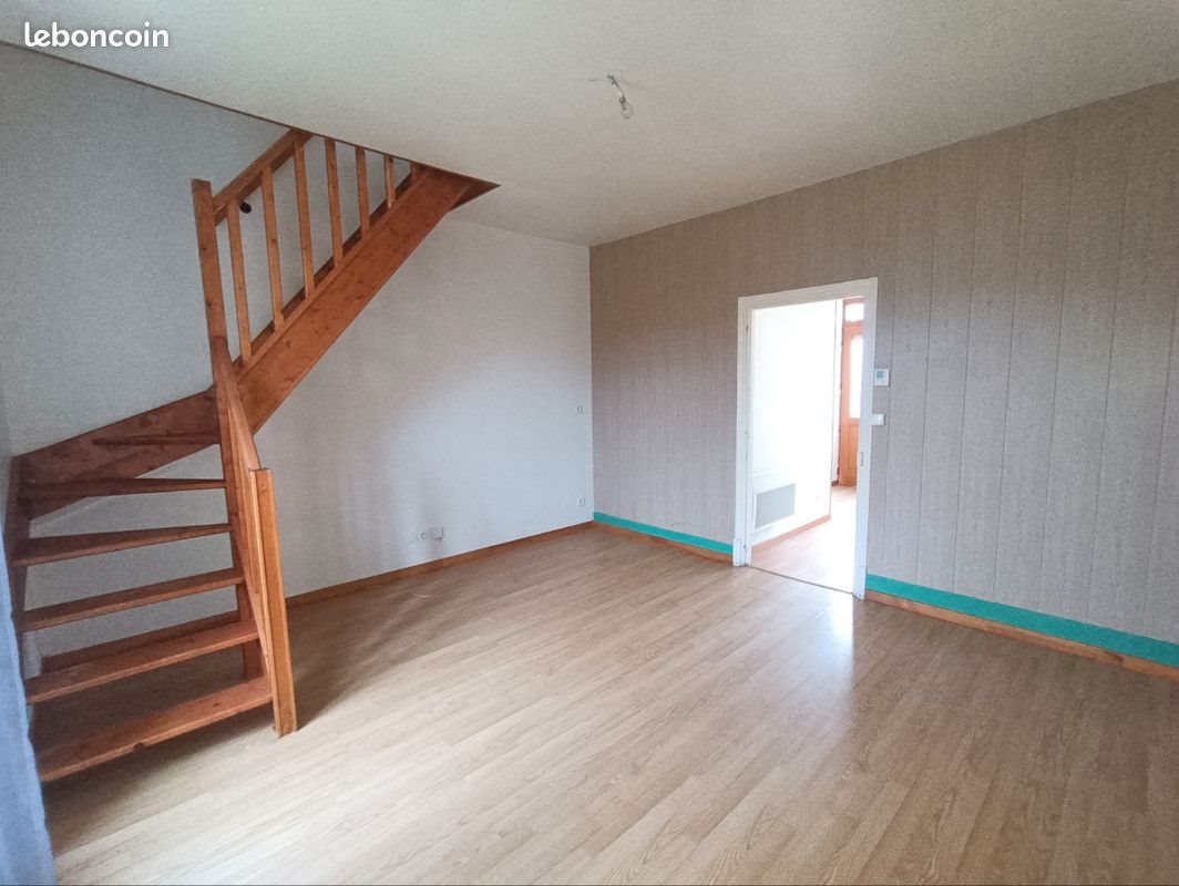 Maison à louer, 50m², Marseilles-lès-Aubigny