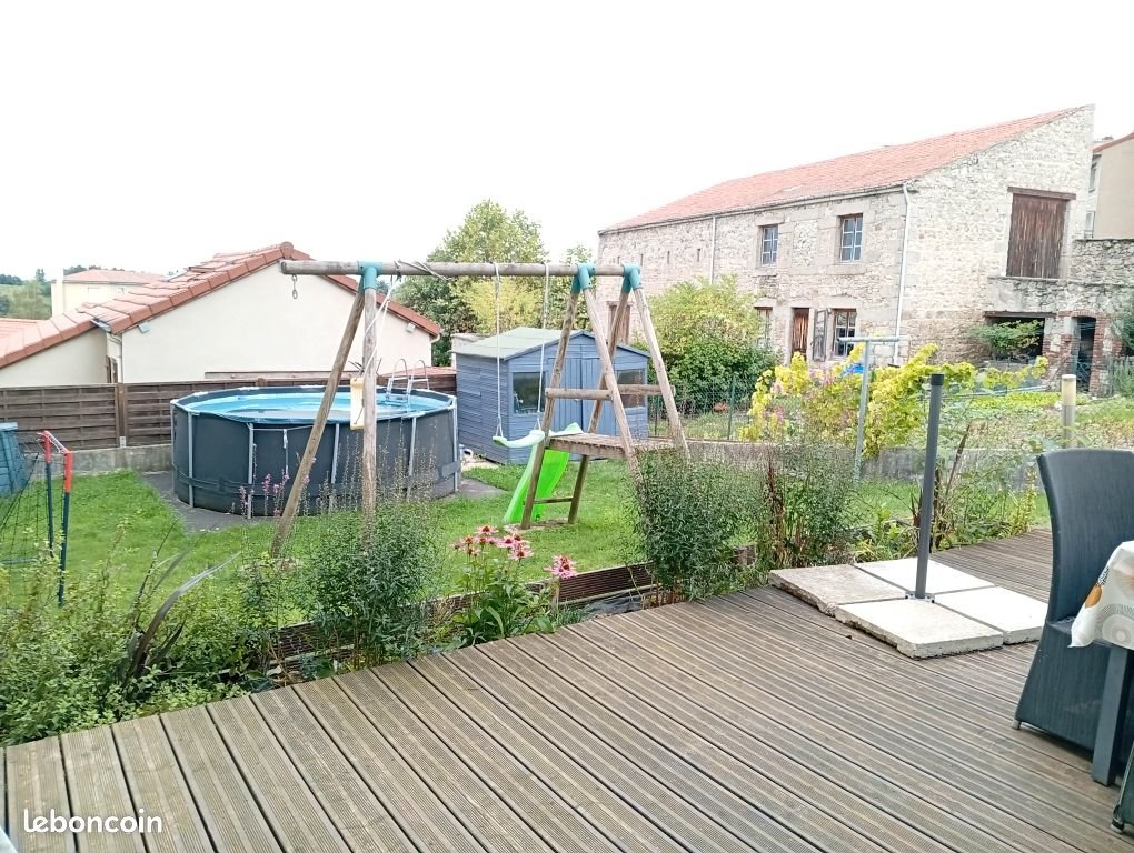 Maison à vendre, 85m², Saint-Just-Malmont