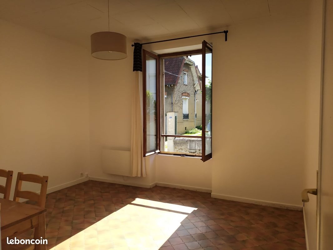 Appartement à louer, 55m², Melun