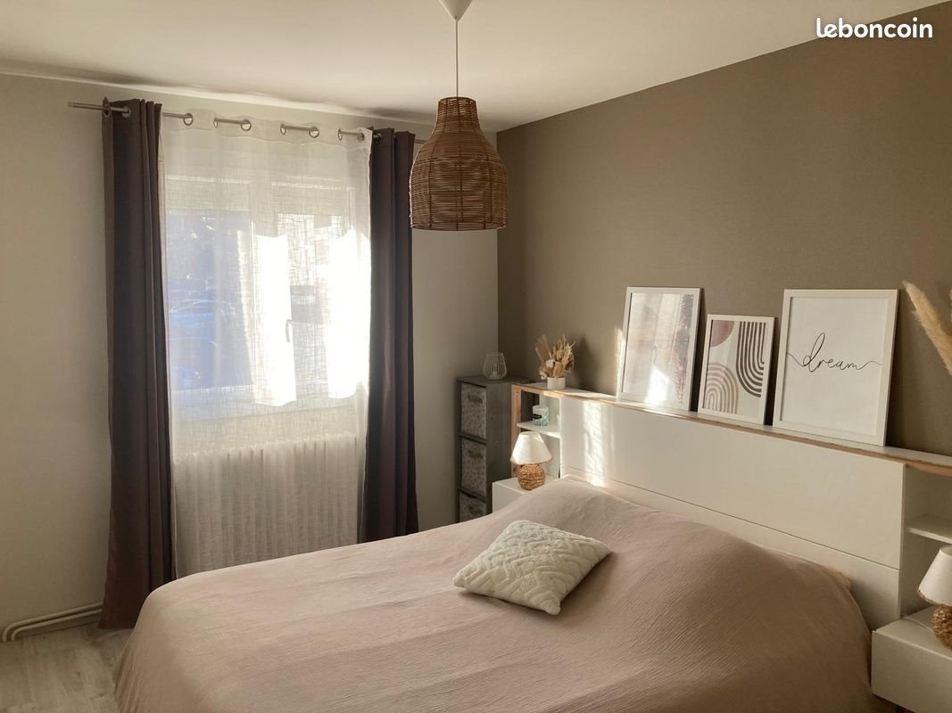 Maison à louer, 92m², Millau