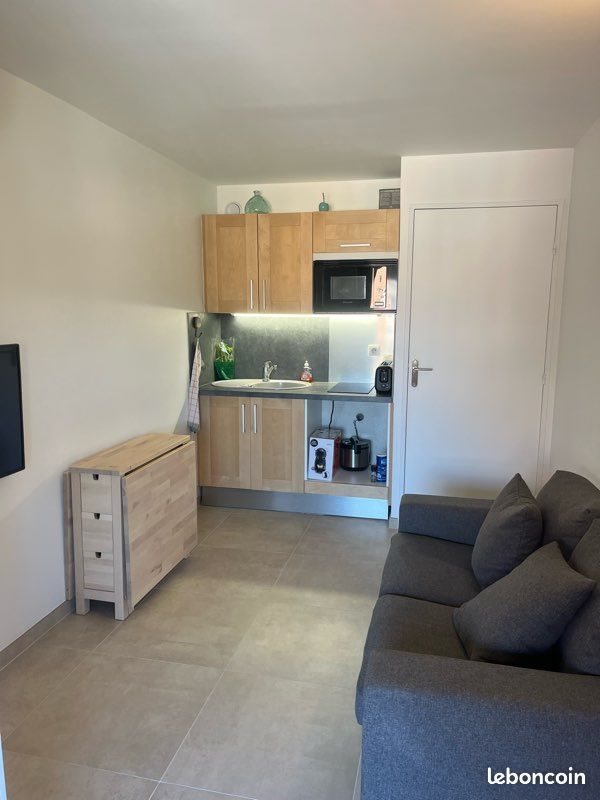 Appartement à louer, 25m², Fréjus
