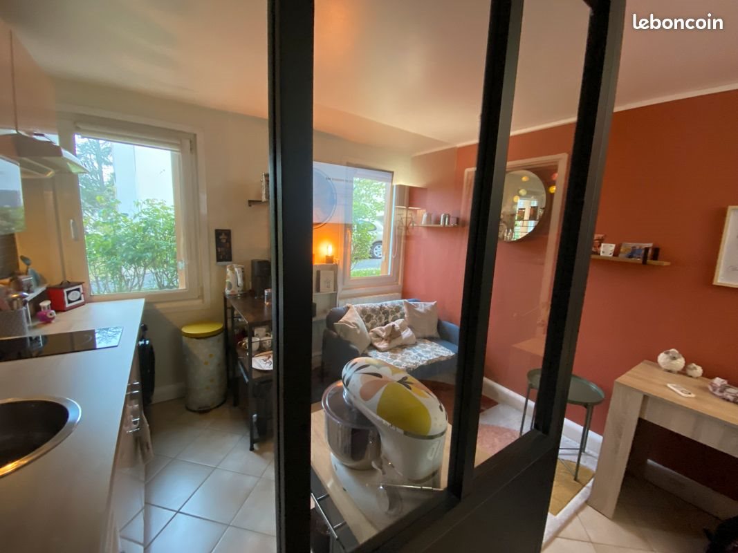 Appartement à louer, 30m², Buc