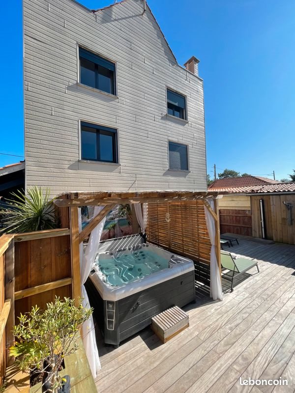 Maison à vendre, 271m², Lacanau