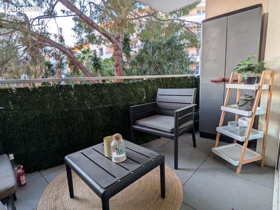 Appartement à louer, 40m², Antibes