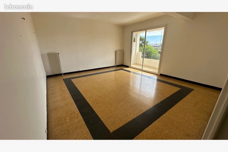 Appartement à louer, 90m², Antibes