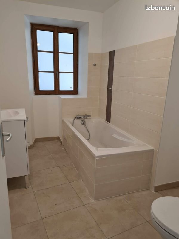 Appartement à louer, 46m², Baix