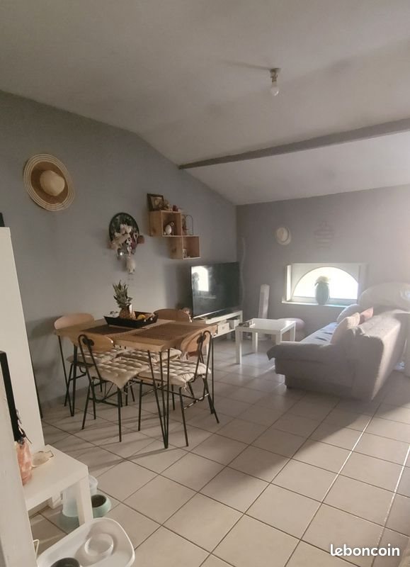 Appartement à louer, 30m², Sainte-Foy-la-Grande