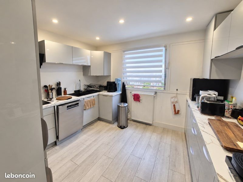 Appartement à vendre, 75m², Rillieux-la-Pape