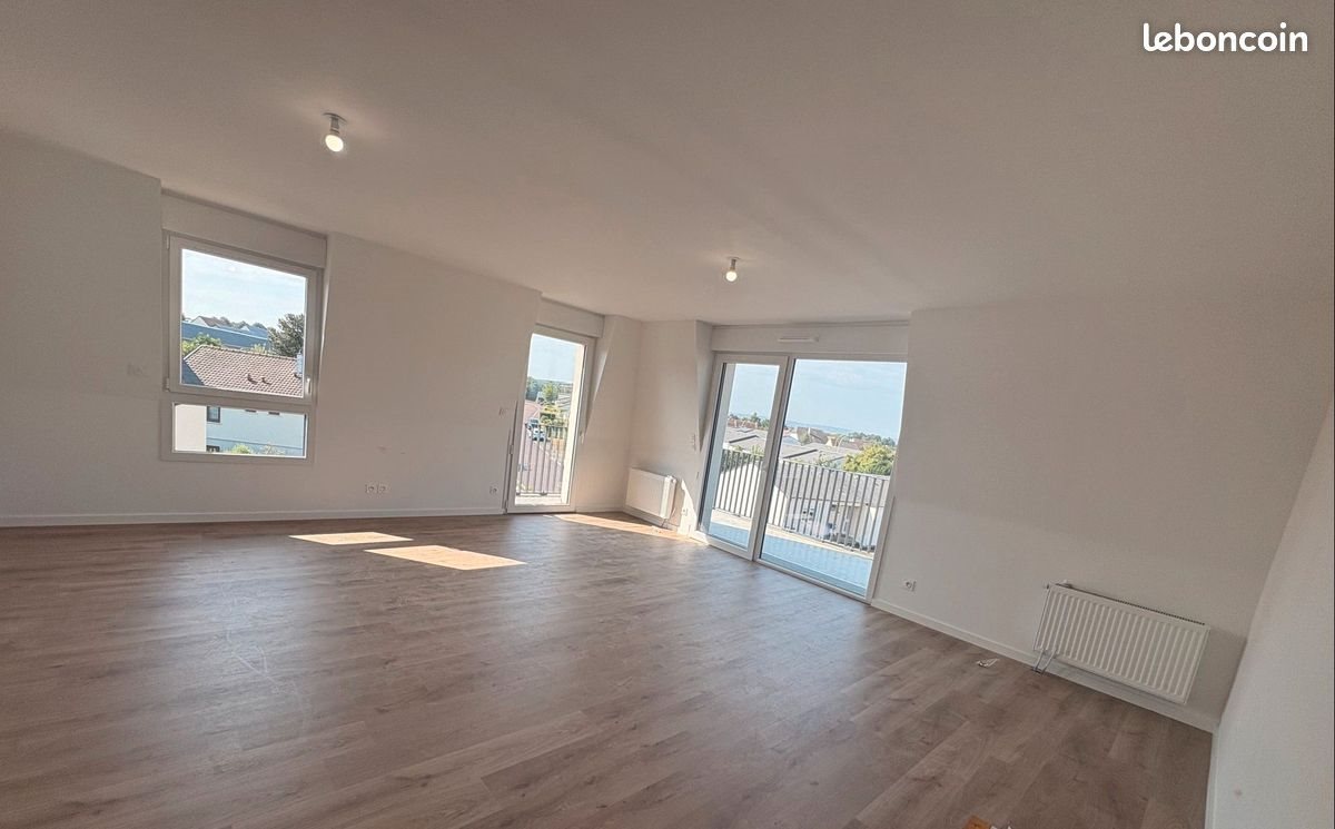 Appartement à louer, 81m², Villers-Bocage