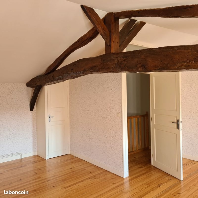 Maison à louer, 80m², Maringues