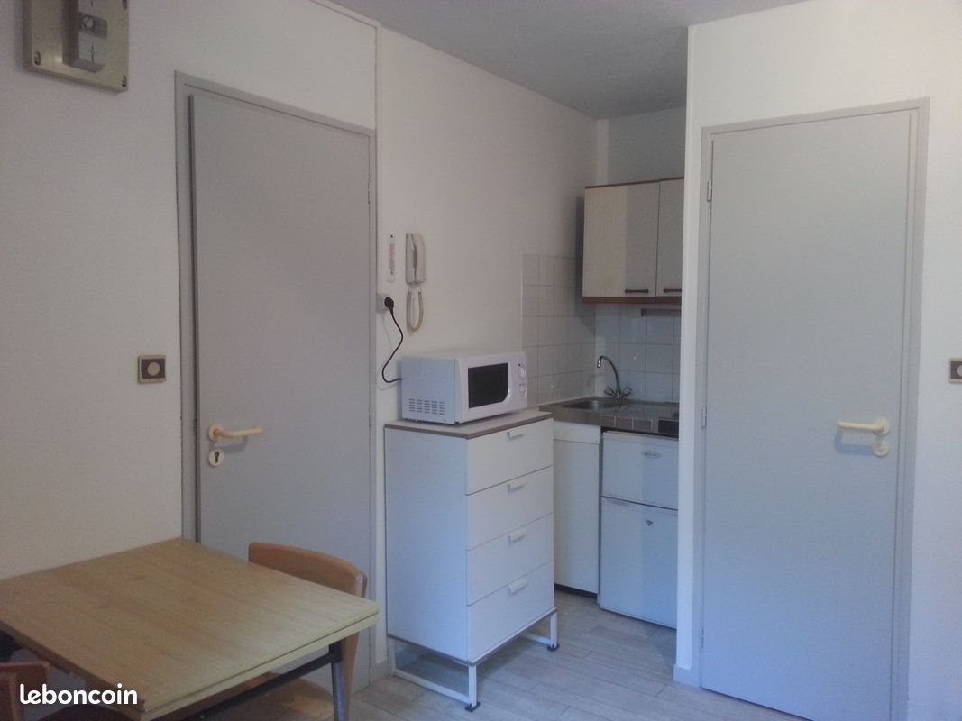 Appartement à louer, 13m², Angoulême