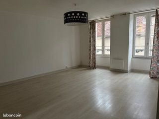 Appartement à louer, 68m², Varzy