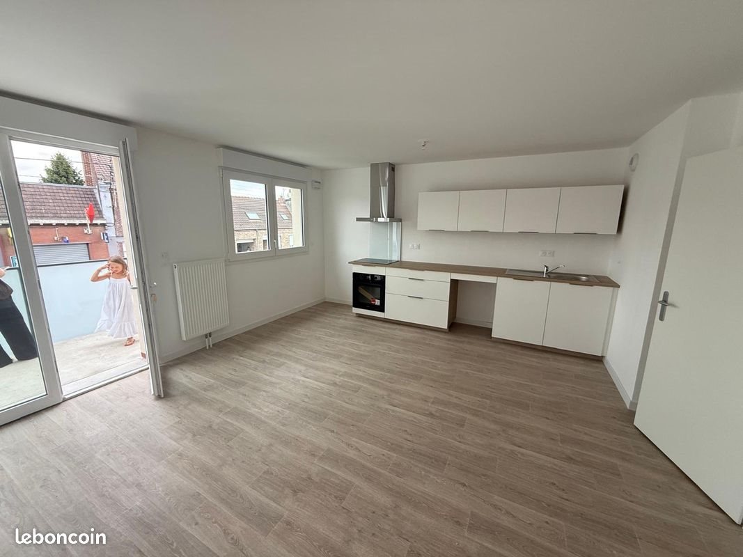 Appartement à louer, 55m², Râches