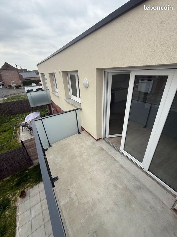 Appartement à louer, 55m², Râches