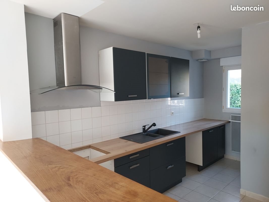 Maison à louer, 79m², La Chapelle-Saint-Ursin