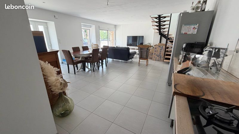 Maison à louer, 125m², Baulon