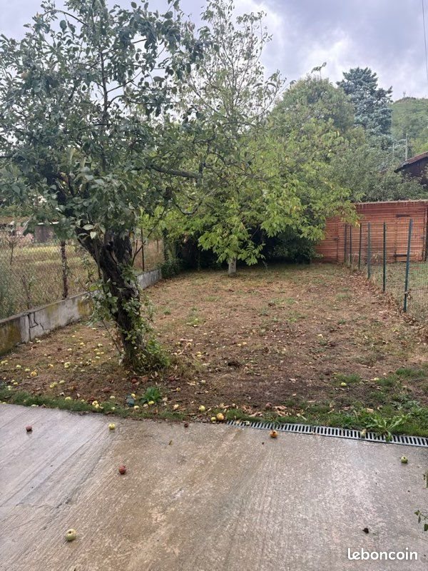 Maison à louer, 70m², Montesquieu-Volvestre