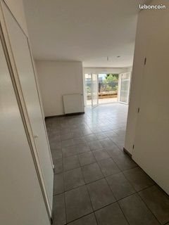 Appartement à louer, 52m², Pollionnay