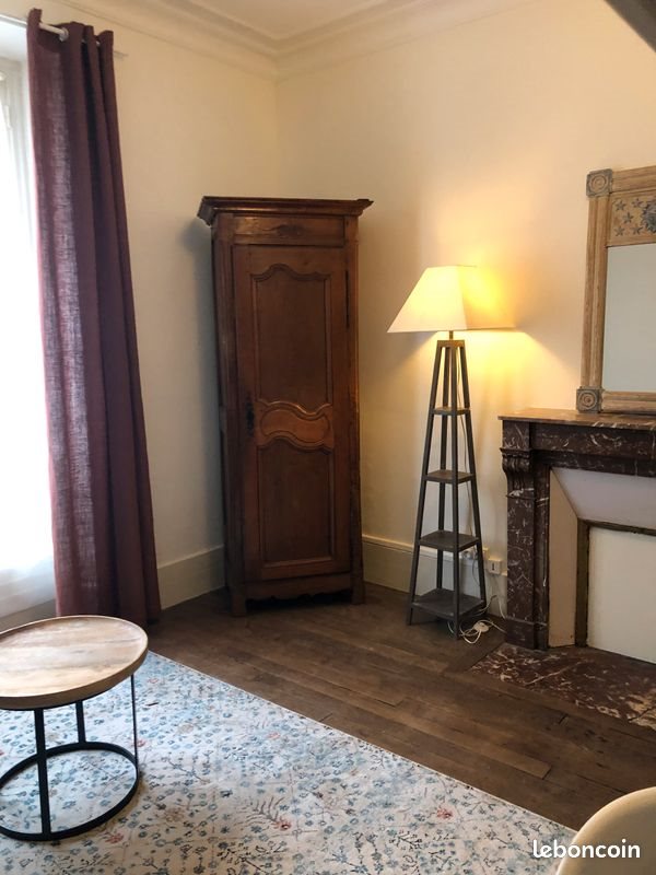 Appartement à louer, 23m², Versailles