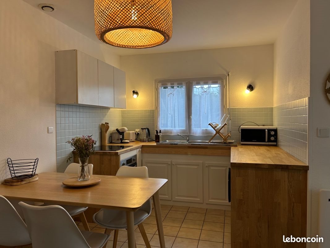 Appartement à louer, 45m², Pessac