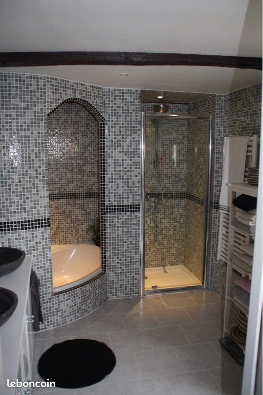Appartement à louer, 75m², Callas