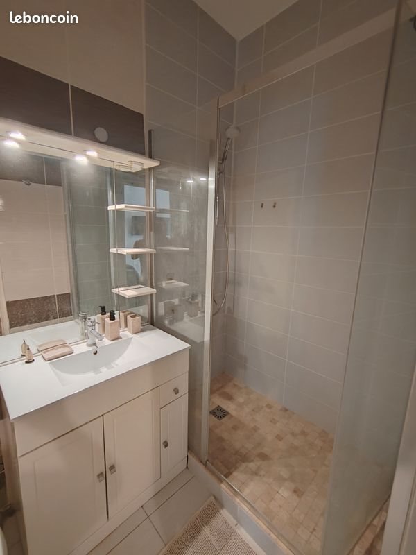 Appartement à louer, 30m², Nîmes