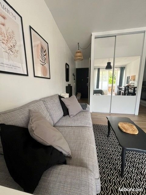 Appartement à louer, 31m², Oullins