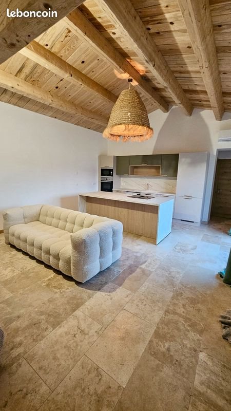 Maison à louer, 71m², Roquebrune-sur-Argens