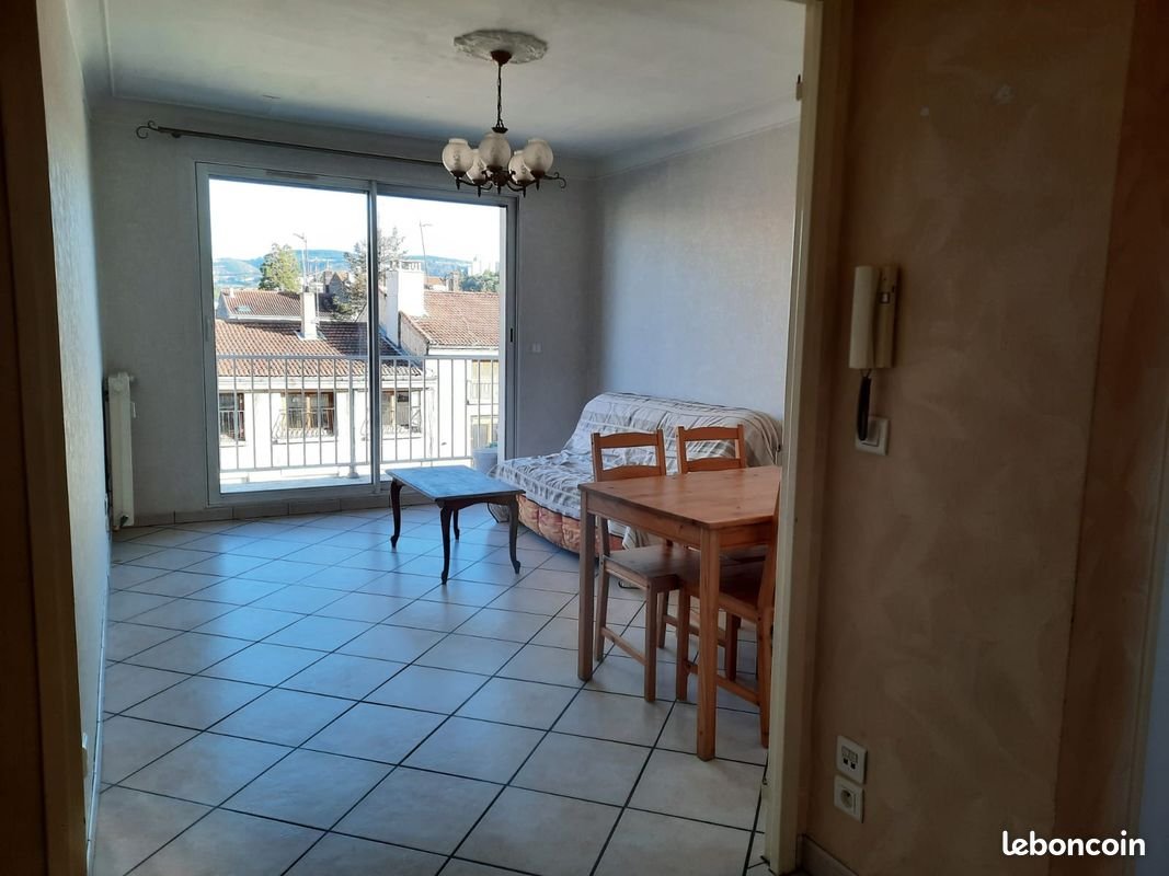 Appartement à louer, 60m², Saint-Étienne