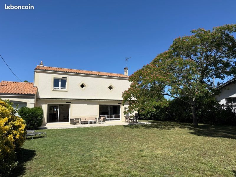 Maison à vendre, 177m², Saint-Loubès