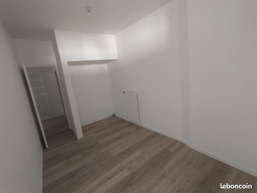 Appartement à louer, 40m², Saint-Florent-le-Vieil