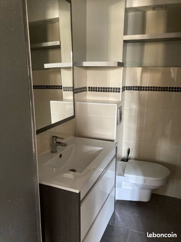 Appartement à louer, 25m², Romans-sur-Isère