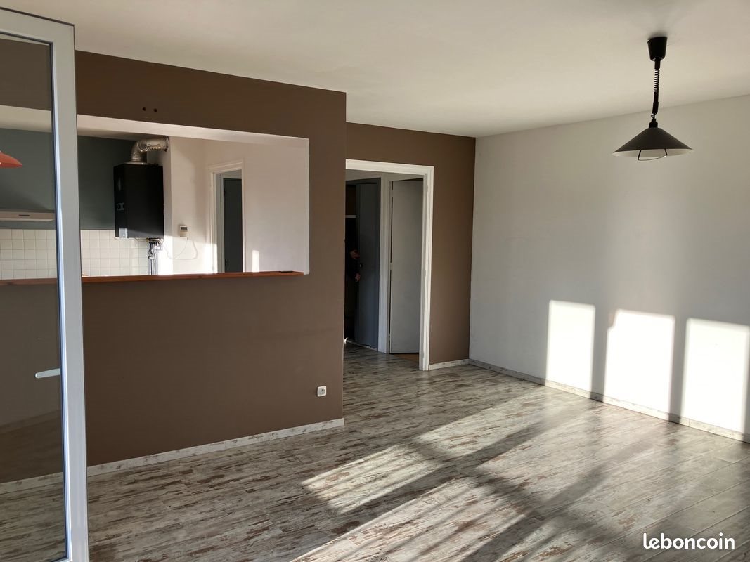 Appartement à louer, 85m², Saint-Etienne