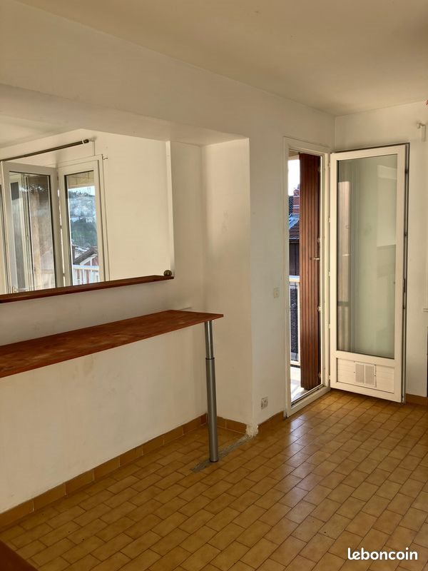 Appartement à louer, 85m², Saint-Etienne