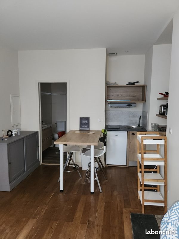 Appartement à louer, 18m², Pau