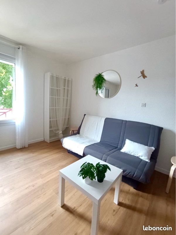 Appartement à louer, 24m², Niort