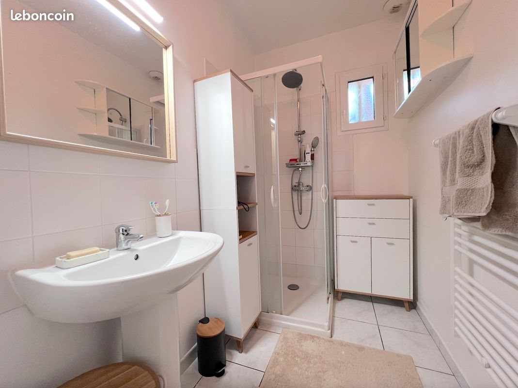 Appartement à vendre, 43m², Décines-Charpieu