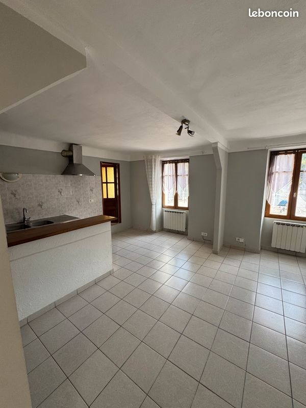 Appartement à louer, 51m², La Motte-du-Caire