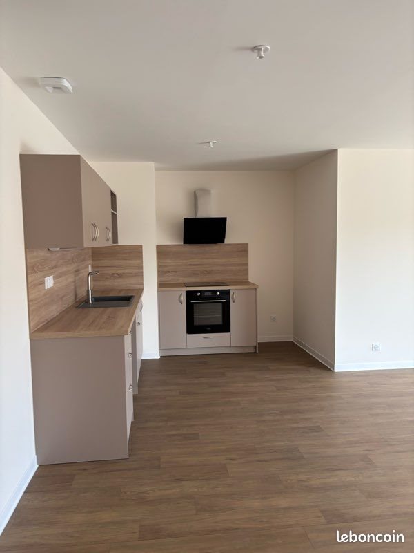 Appartement à louer, 88m², Ecole-Valentin