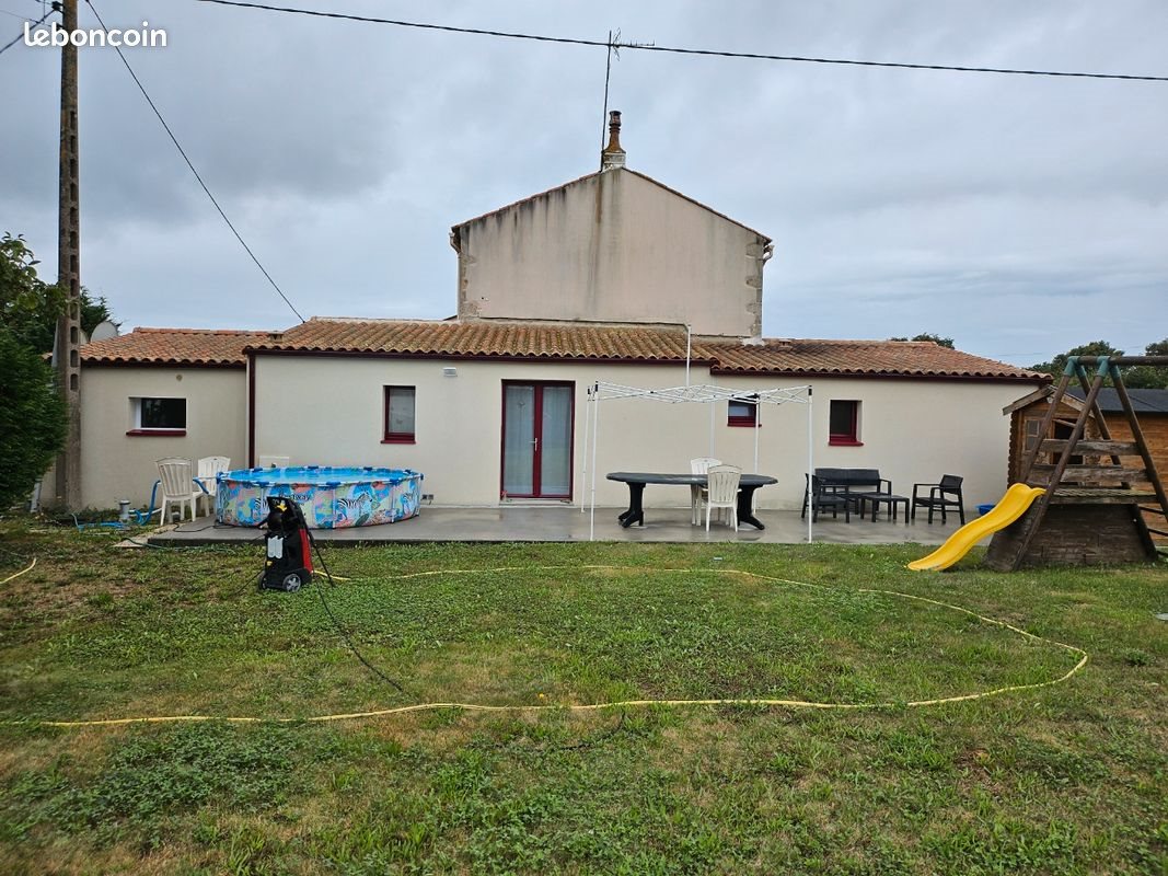 Maison à vendre, 690m², Aizenay