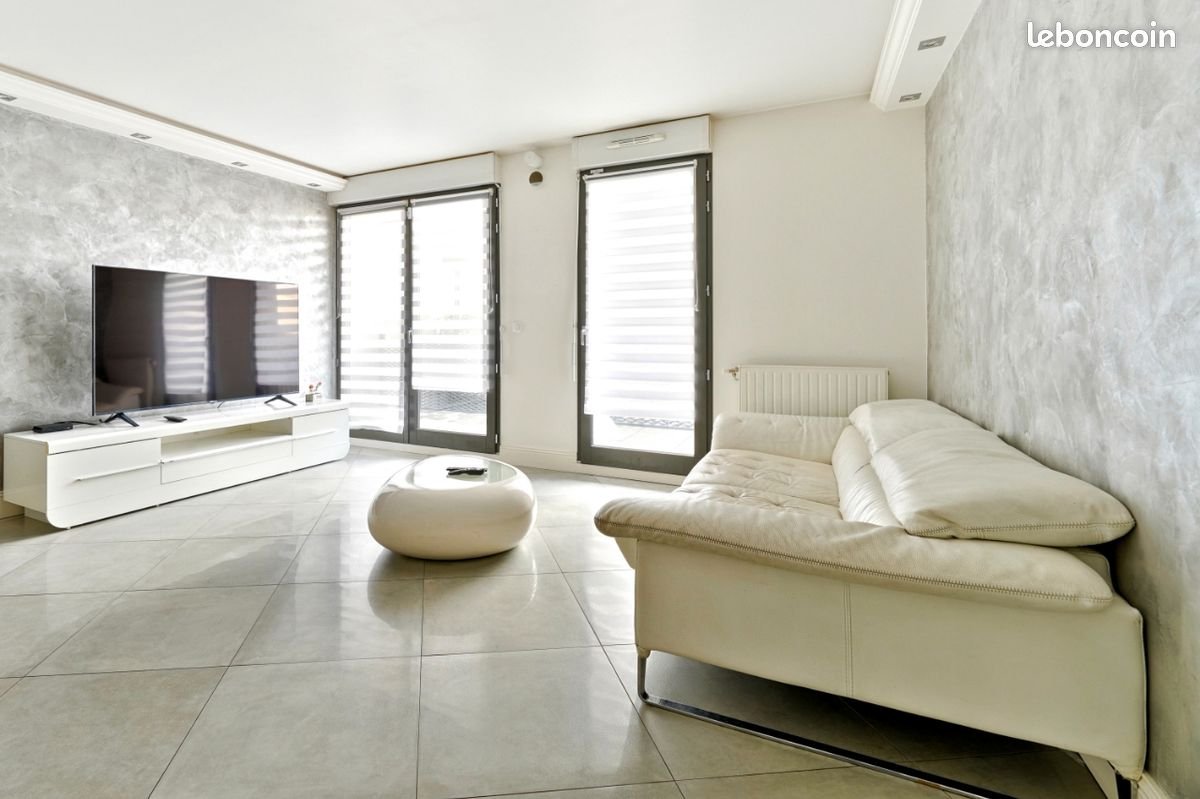 Appartement à louer, 128m², Montreuil