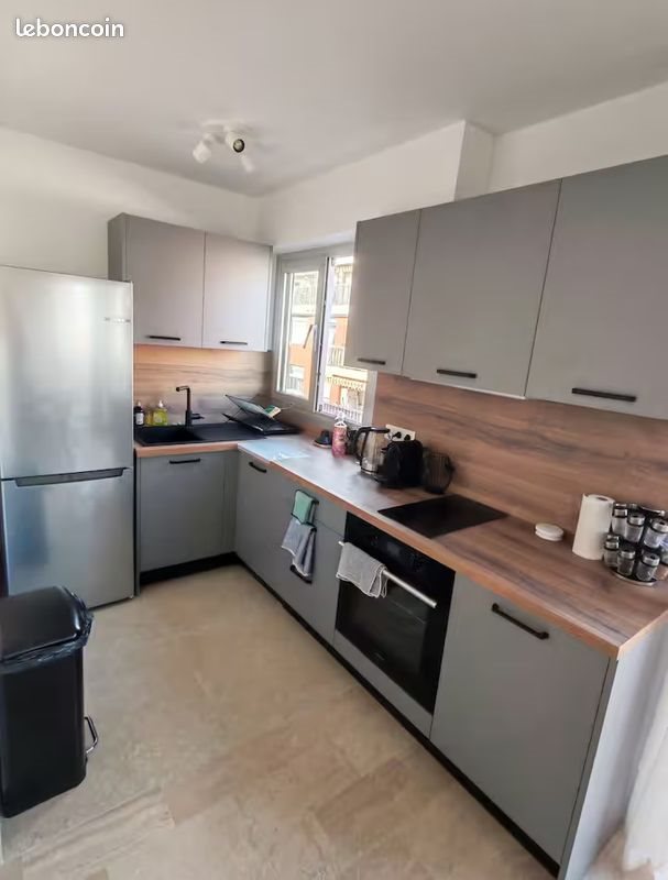 Appartement à louer, 27m², Vallauris