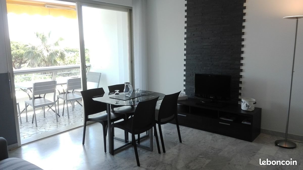 Appartement à louer, 35m², Vallauris