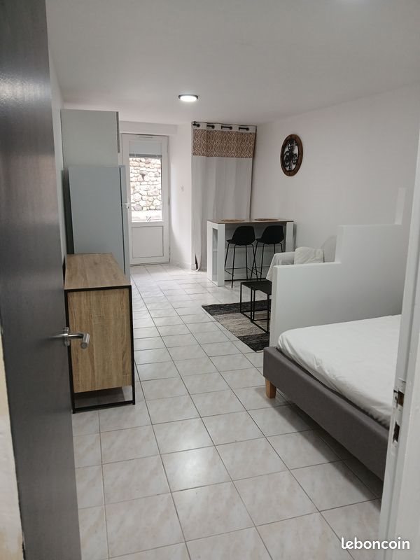 Appartement à louer, 25m², Labégude