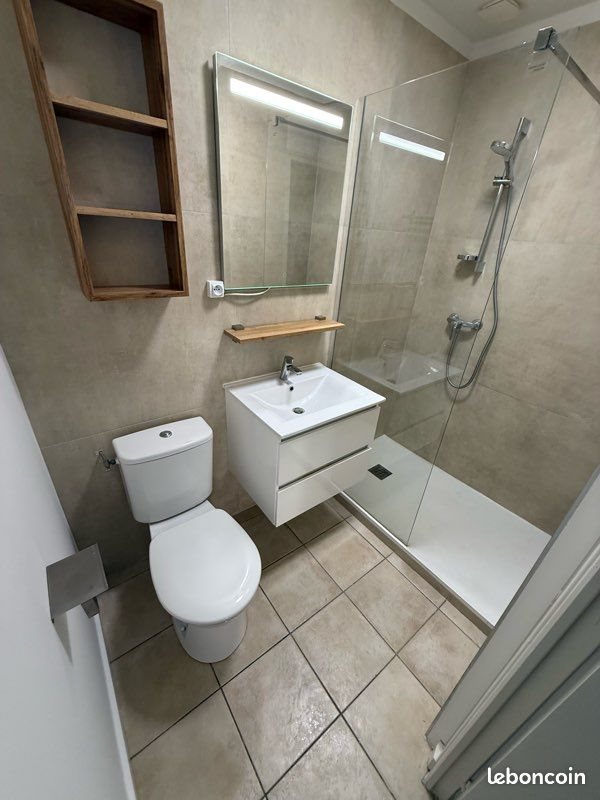 Appartement à louer, 22m², Saint-Raphaël