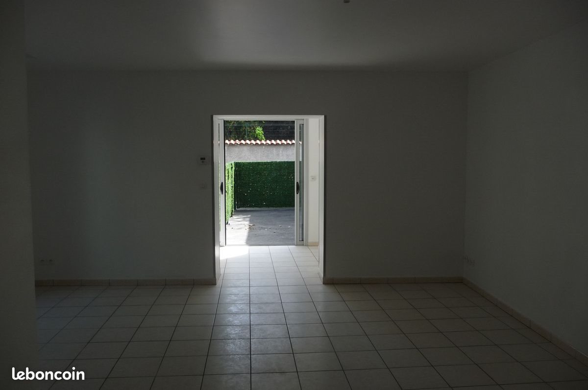 Appartement à louer, 68m², Lyon 8ème