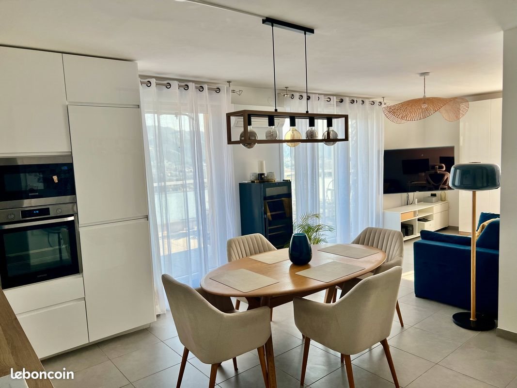 Appartement à louer, 60m², Marseille 12ème
