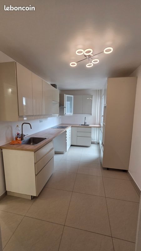 Appartement à louer, 92m², Créteil